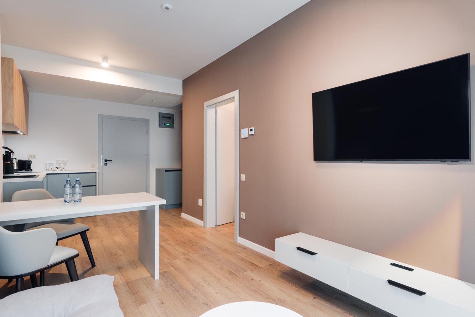 Syndicate Lodging Aparthotel Cluj-Napoca Phòng bức ảnh